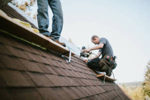 Local Roofers in Bel Nor, MO